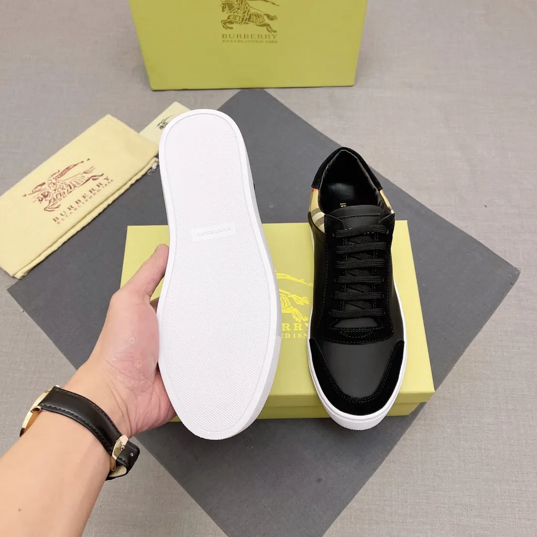 P360 B men's classic low-top sneakers are reinterpreted in Vintage plaid cotton and cowhide materials, decorated with a new brand logo. First-grain cowhide lining, embossed Burberry lettering logo on the heel, original outsole! 38-44 (45 46 customized) No. 019